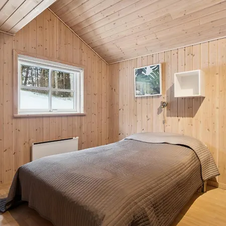 Family-friendly With And Sauna * Knebel