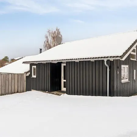 Family-friendly With And Sauna * Knebel
